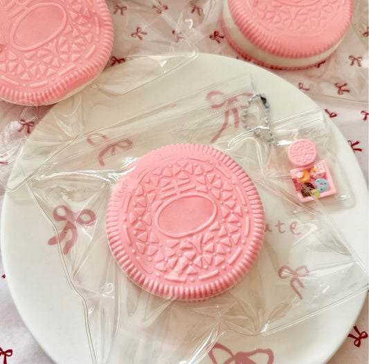 Cream Sandwich Cookies Squishy Toy (Oreo)