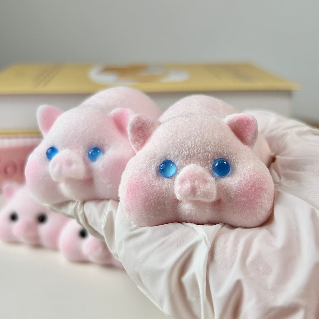 Fluffy Piggy Squishy Toy