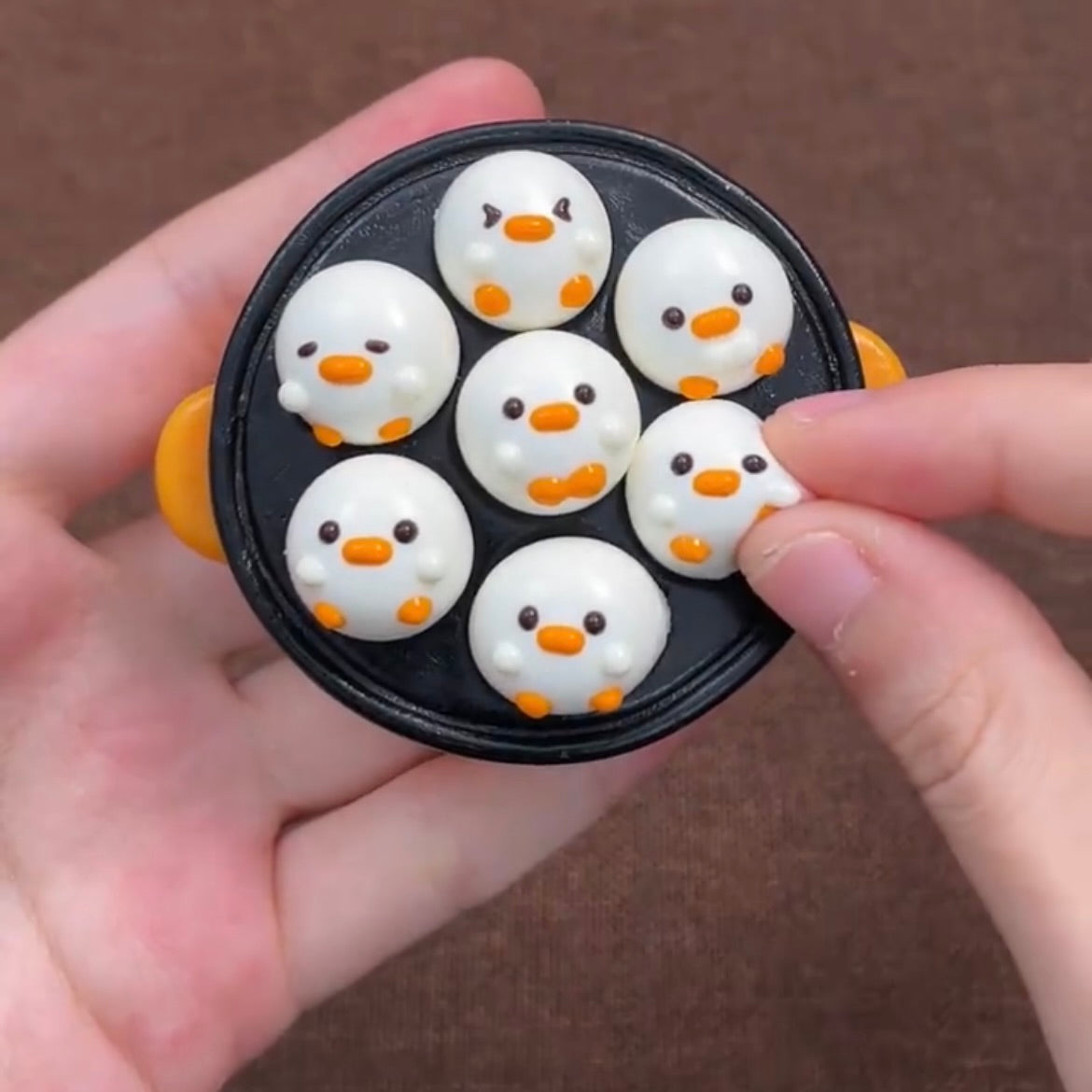 A Tray of Animal (7pc)