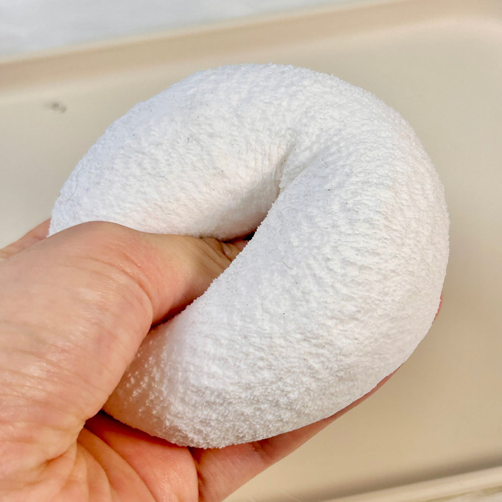 Non-Sticky Snowball Stress Ball Squishy Toy