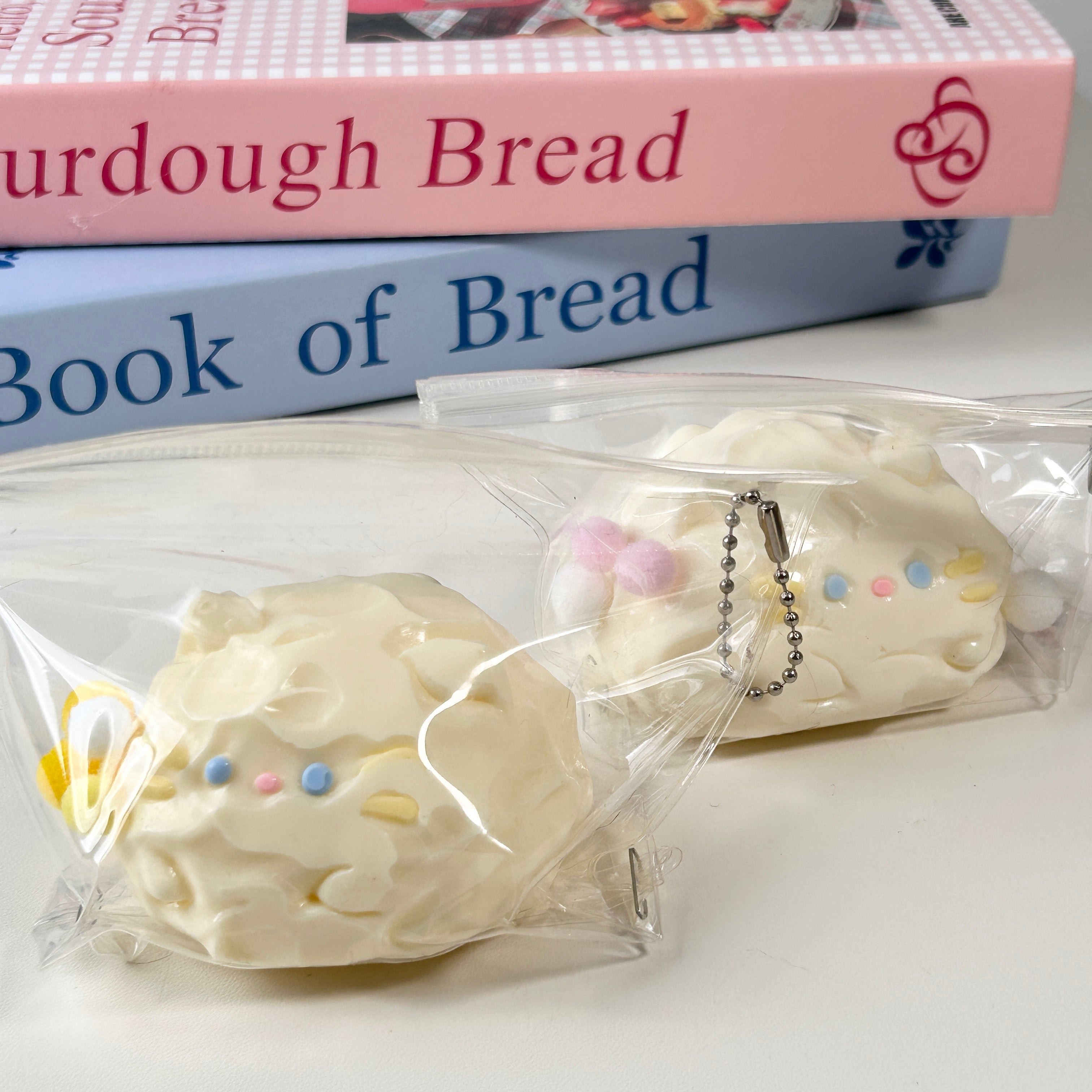 Cream cat Squishy Toy