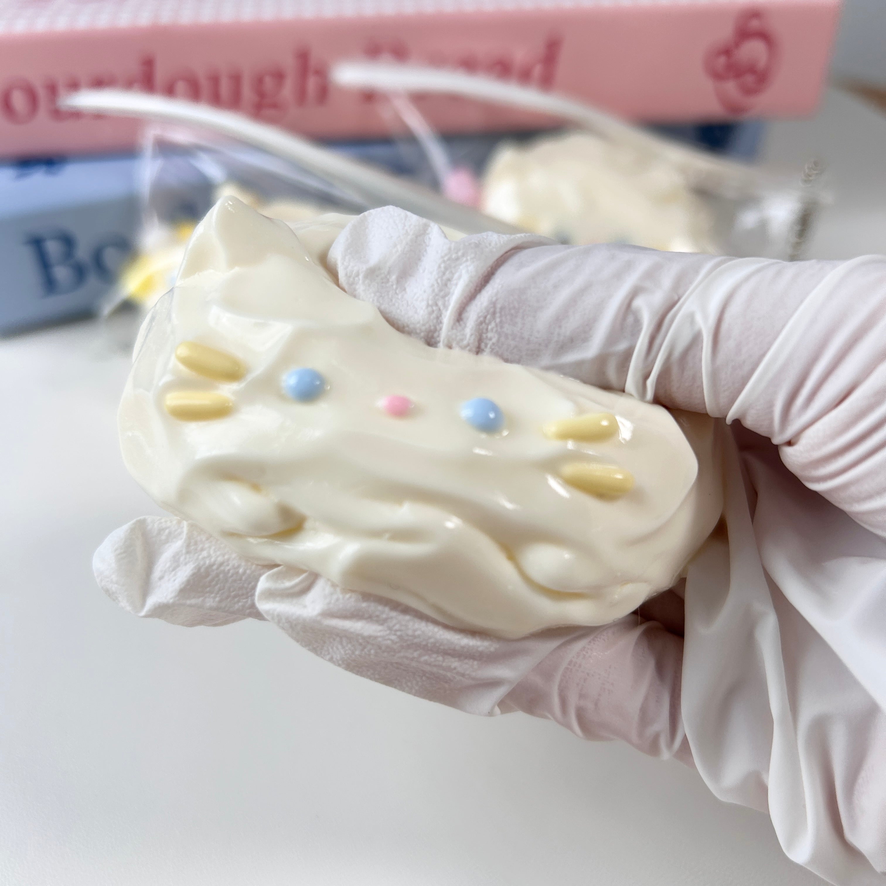 Cream cat Squishy Toy