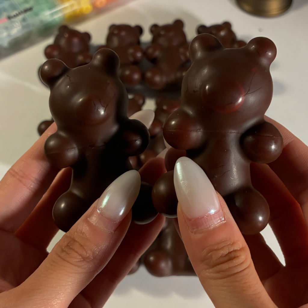 Crunchy Wax Gummy Bear（2pc)