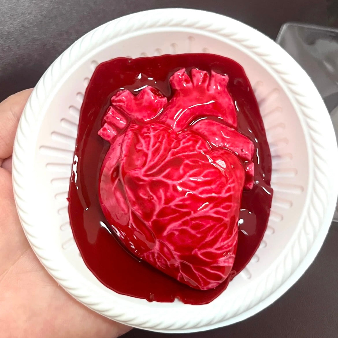 Halloween Creepy Beating Heart Plate Squishy Toy
